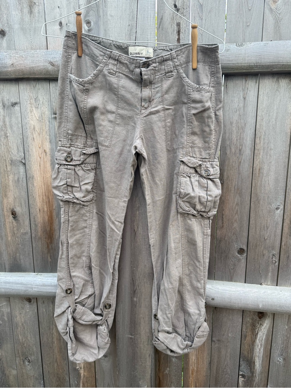 Old Navy Light Taupe Utility Capris